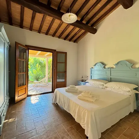 La Valle - By Podere Arundineto *