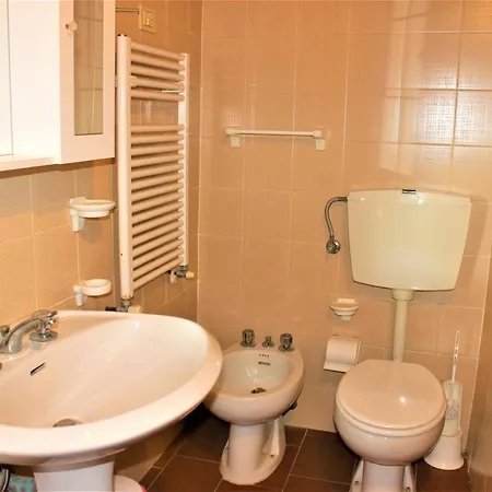 La Valle - By Podere Arundineto Farm stay Castagneto Carducci