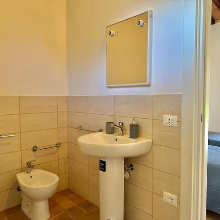 Farm stay La Valle - By Podere Arundineto